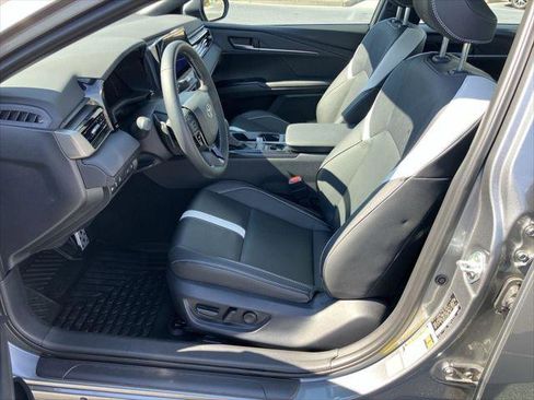 Certified 2026 Toyota Camry SE image 12