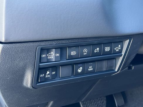 New 2026 Toyota Tundra Platinum image 41