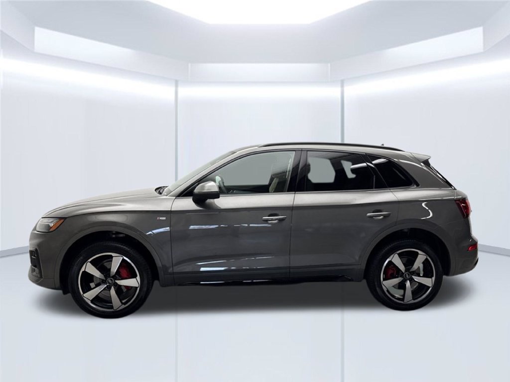 Used 2024 Audi Q5 2.0T Premium Plus AWD/4WD image 2