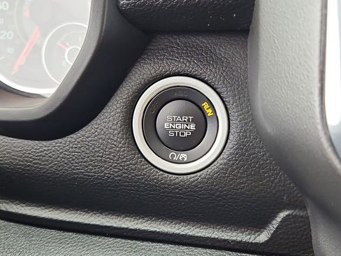 Used 2024 RAM 1500 Laramie image 16