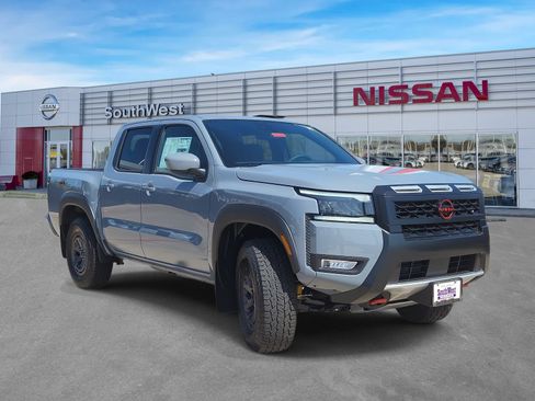 New 2026 Nissan Frontier PRO-4X w/ Tow Package AWD/4WD image 3