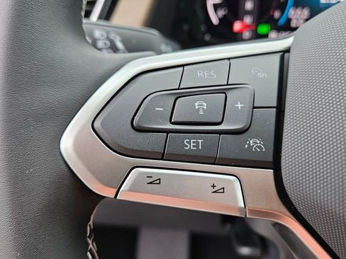 New 2026 Volkswagen Atlas SE image 26