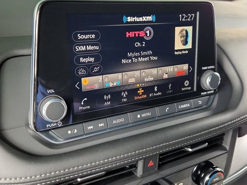 Used 2026 Nissan Rogue SV FWD image 18