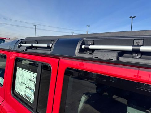 New 2026 INEOS Grenadier Base image 23