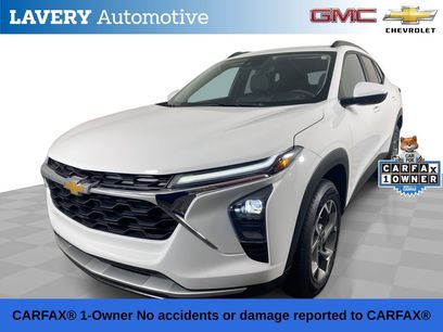 Certified 2025 Chevrolet Trax LT w/ Driver Confidence Package