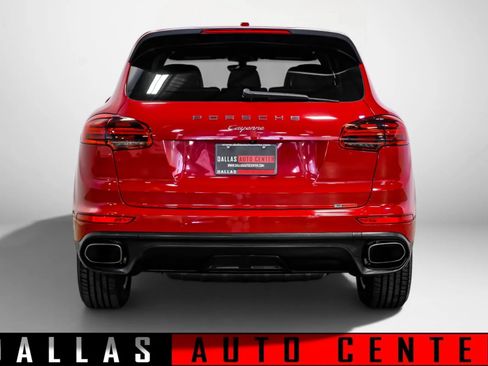 Used 2016 Porsche Cayenne AWD/4WD image 5