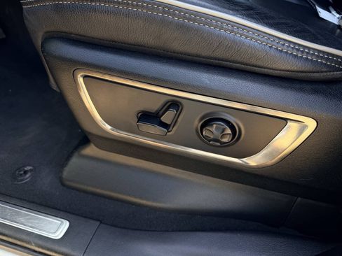 Used 2019 RAM 1500 Limited w/ Advanced Safety Group RWD image 26