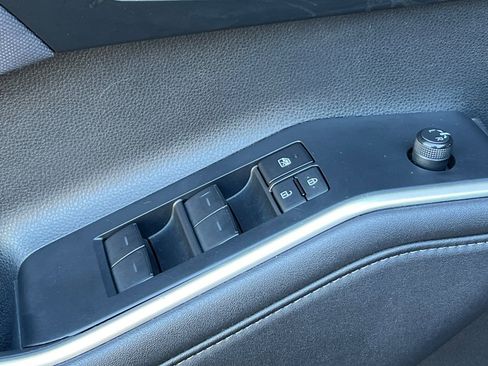 Certified 2024 Toyota Highlander LE image 14