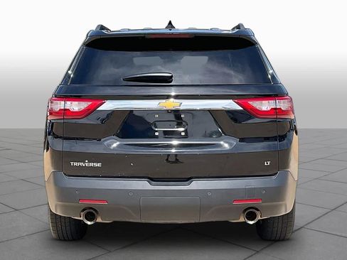 Used 2020 Chevrolet Traverse LT image 6