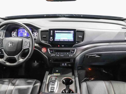 Used 2024 Honda Passport TrailSport image 10