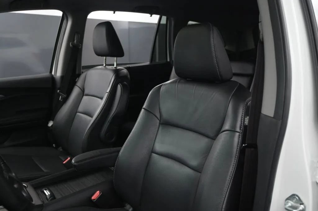 Used 2021 Honda Pilot Special Edition image 40