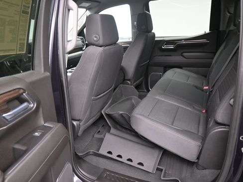 Used 2022 Chevrolet Silverado 1500 RST image 16