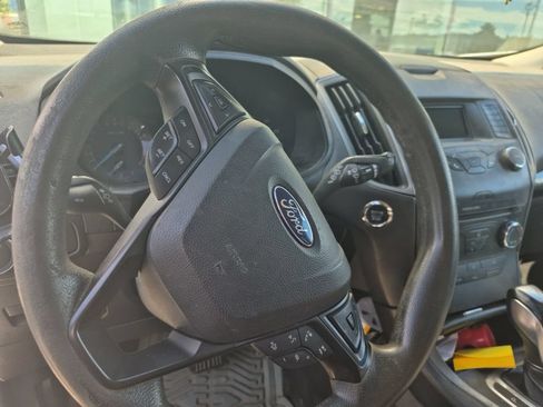 Used 2015 Ford Edge SE AWD/4WD image 9