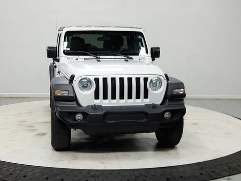 Used 2021 Jeep Wrangler Unlimited Sport AWD/4WD image 3