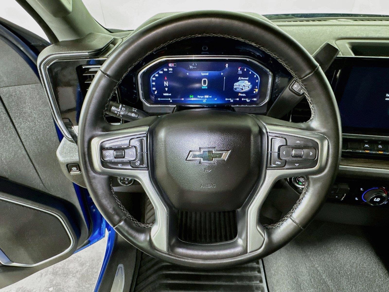 Certified 2026 Chevrolet Silverado 1500 RST RWD image 9