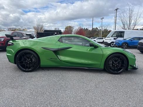 New 2026 Chevrolet Corvette Z06 w/ Z07 Performance Package RWD image 7