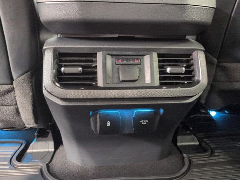 Used 2024 Ford F150 Platinum AWD/4WD image 22