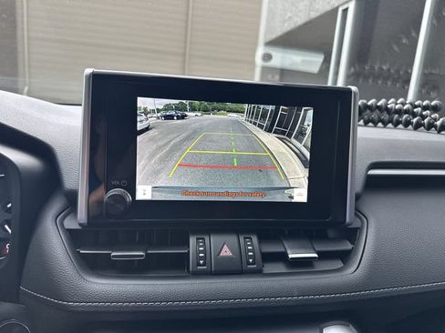 Used 2023 Toyota RAV4 XLE Premium AWD/4WD image 18