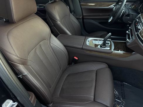 Used 2019 BMW 740i 740i w/ Executive Package image 22