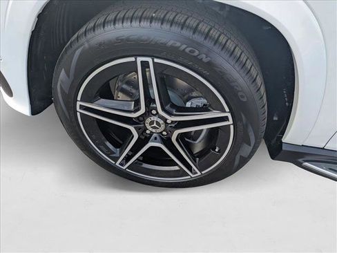 New 2026 Mercedes-Benz GLS 450 4MATIC image 22