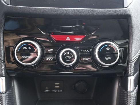 Used 2024 Subaru Forester Limited image 13