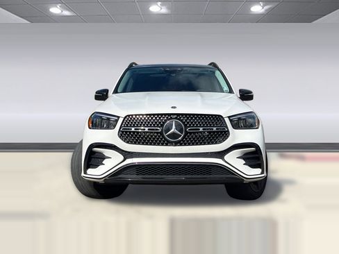 Used 2024 Mercedes-Benz GLE 350 4MATIC image 4