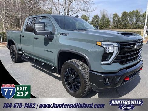 Used 2026 Chevrolet Silverado 2500 LT w/ Trail Boss Package image 1
