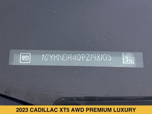 Certified 2023 Cadillac XT5 Premium Luxury AWD/4WD image 17