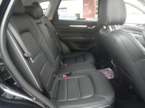 Used 2025 MAZDA CX-5 AWD 2.5 S w/ Preferred Package image 21