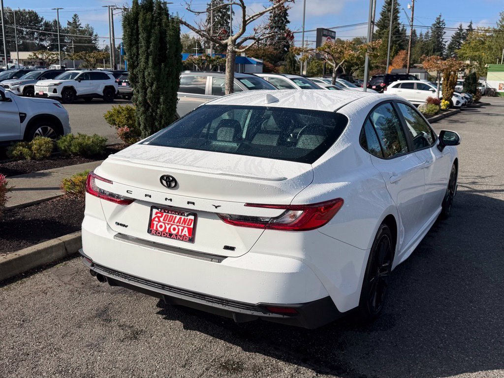 Certified 2025 Toyota Camry SE w/ Convenience Package FWD image 7