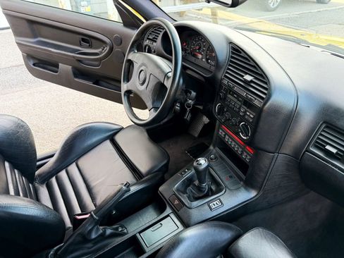 Used 1995 BMW M3 Coupe RWD image 50