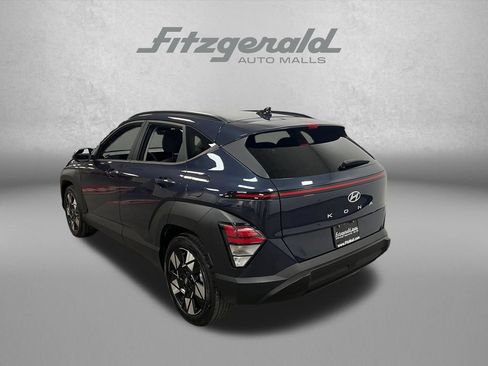 Used 2025 Hyundai Kona SEL FWD image 3