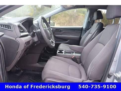 Used 2022 Honda Odyssey EX image 19