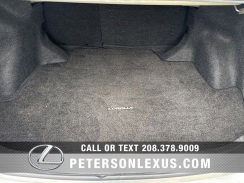 Used 2018 Toyota Corolla L image 17