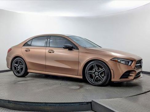 Used 2022 Mercedes-Benz A 220 image 9