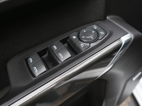 Certified 2021 GMC Sierra 1500 AT4 w/ AT4 Premium Package AWD/4WD image 23