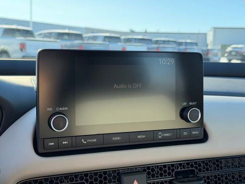 Used 2024 Honda HR-V LX image 18