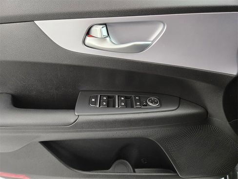 Used 2024 Kia Forte LXS image 23