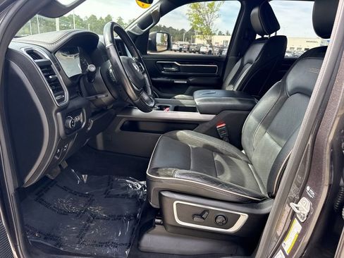 Used 2021 RAM 1500 Laramie w/ Sport Appearance Package AWD/4WD image 12