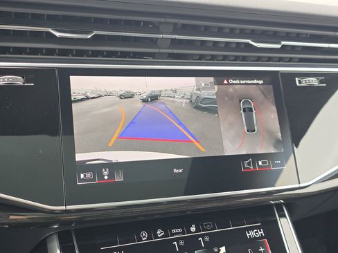 New 2026 Audi Q8 Premium Plus image 24