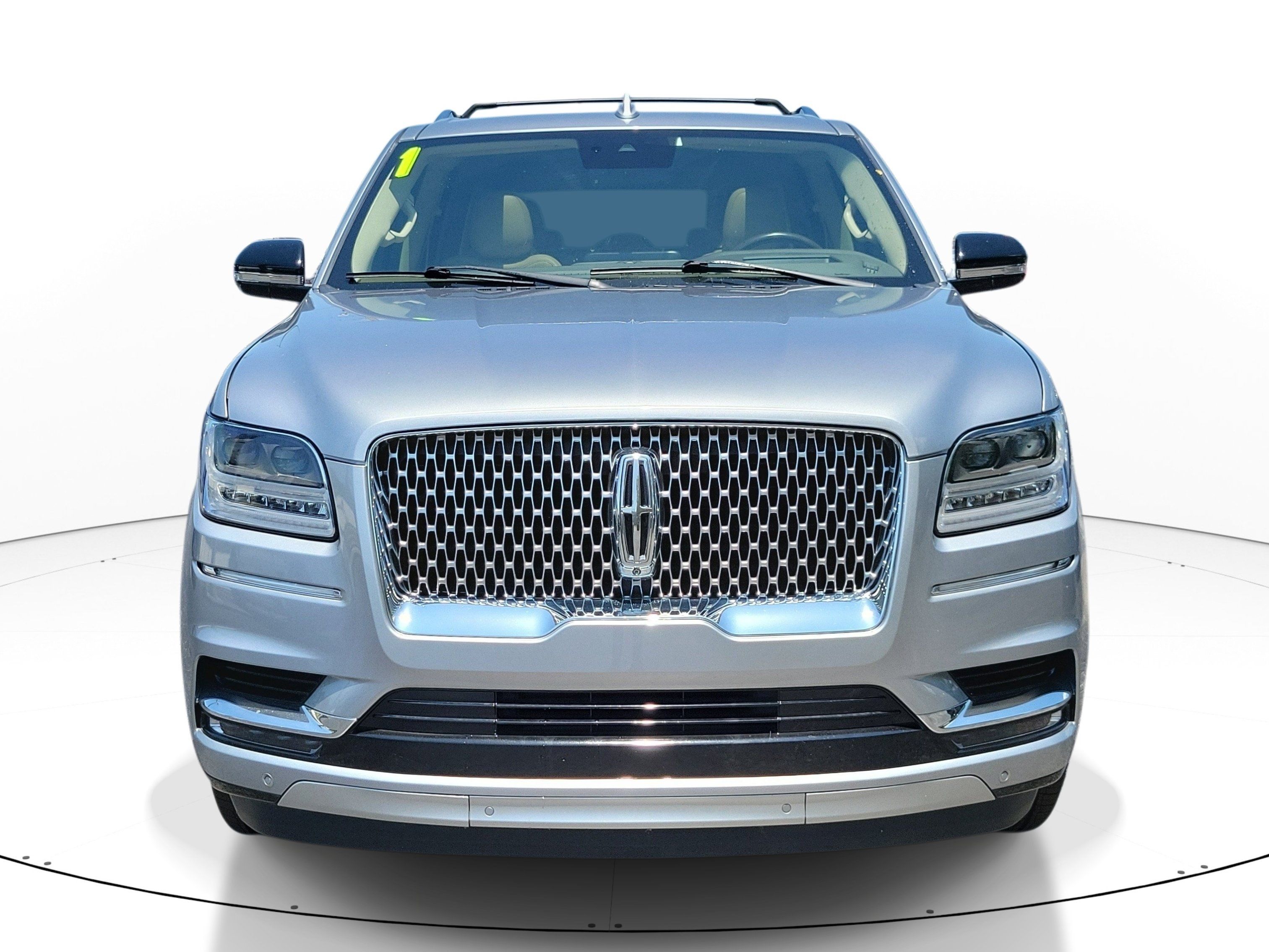 Used 2021 Lincoln Navigator Reserve w/ Luxury Package AWD/4WD image 2