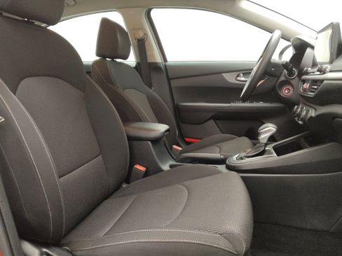 Used 2020 Kia Forte LXS image 21