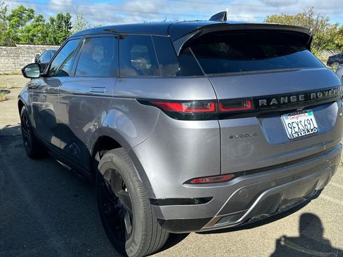 Used 2023 Land Rover Range Rover Evoque R-Dynamic S image 4