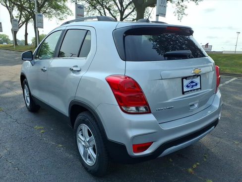 Used 2019 Chevrolet Trax LT w/ LT Convenience Package AWD/4WD image 5