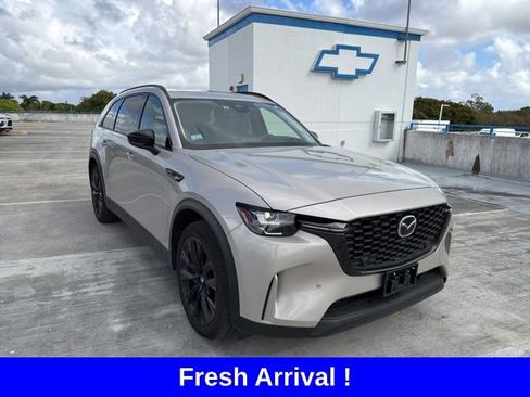 Used 2025 MAZDA CX-90 3.3 Turbo w/ Premium Sport Pkg image 3