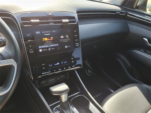 Certified 2023 Hyundai Tucson SEL w/ Convenience Package image 22
