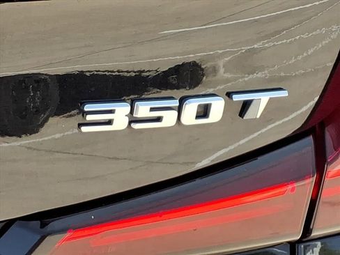 Used 2023 Cadillac XT4 Premium Luxury image 10