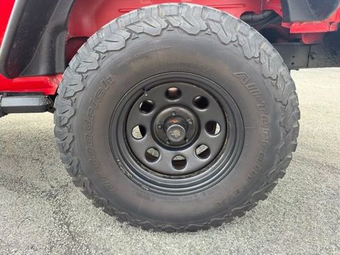 Used 2015 Jeep Wrangler Unlimited Sport w/ Quick Order Package 24S image 14