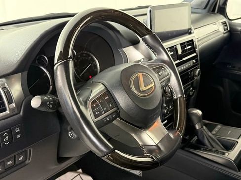 Certified 2023 Lexus GX 460 Luxury image 17