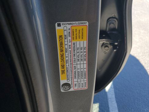 Used 2020 Chevrolet Silverado 1500 Custom w/ Custom Value Package image 30